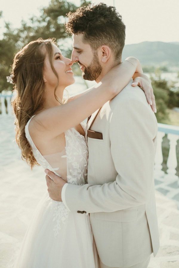 beautiful-summer-wedding-kavala-soft-hues_01