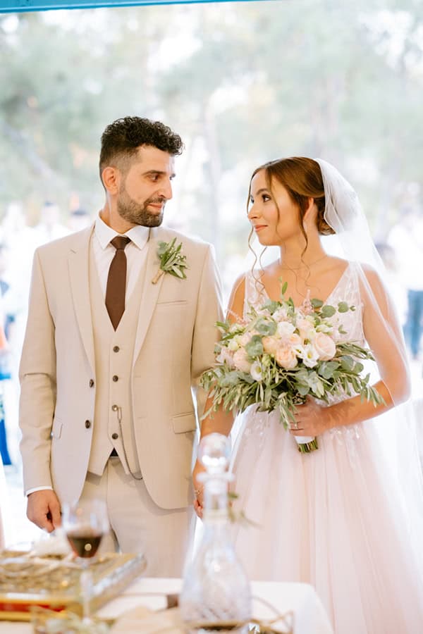 beautiful-summer-wedding-kavala-soft-hues_15
