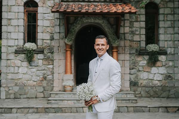 beautiful-summer-wedding-litochoro-baby-breath_17