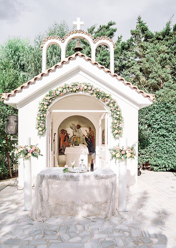 beautiful-wedding-baptism-athens-pastel-colors_07