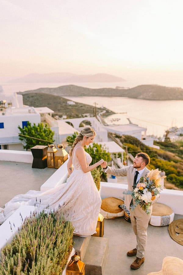 boho-spring-wedding-ios-island-earthy-hues_26