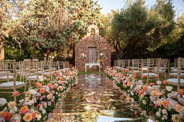 charming-fall-wedding-athens-beautiful-flowers-peach-hues_18