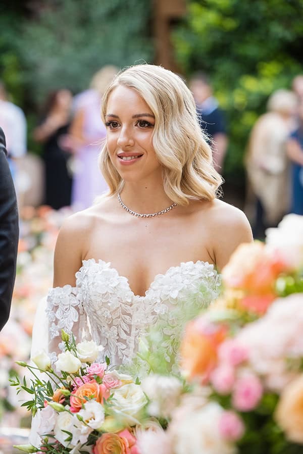 charming-fall-wedding-athens-beautiful-flowers-peach-hues_41x