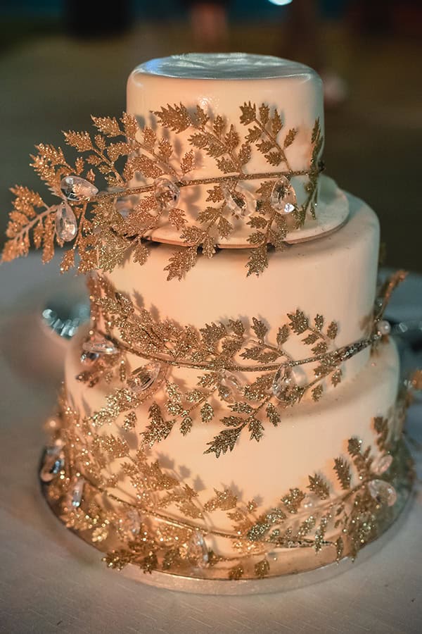 charming-fall-wedding-athens-beautiful-flowers-peach-hues_50