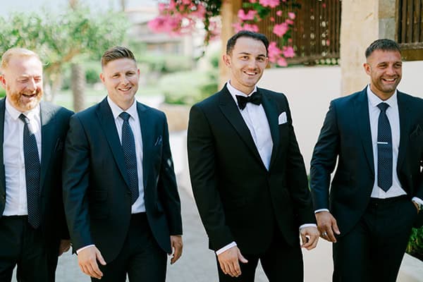 chic-destination-wedding-kos-soft-pastel-hues_08