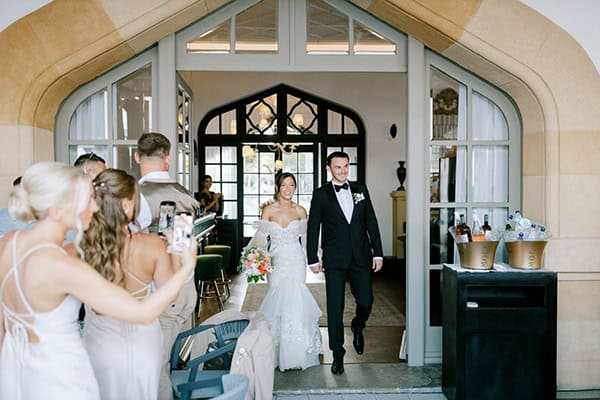 chic-destination-wedding-kos-soft-pastel-hues_13