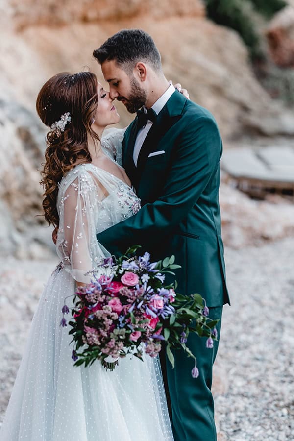 fairy-tale-summer-wedding-athens-colorful-flowers_01