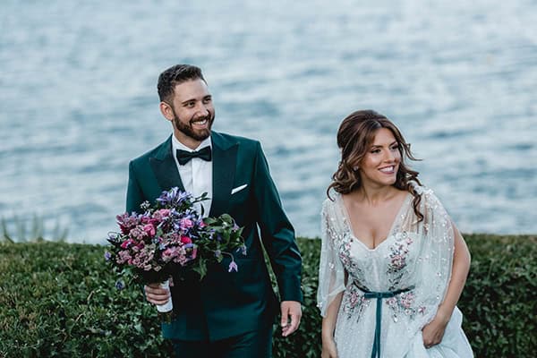 fairy-tale-summer-wedding-athens-colorful-flowers_02