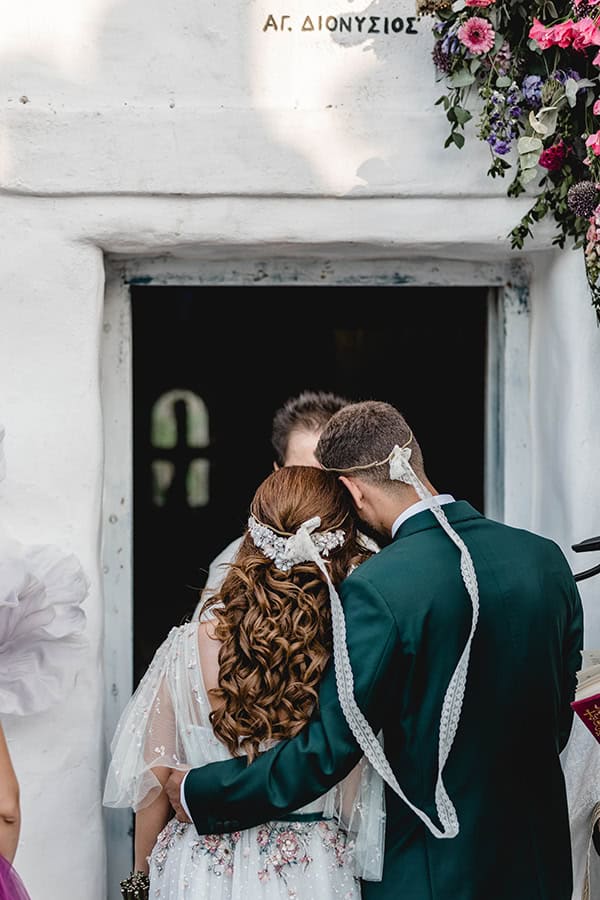 fairy-tale-summer-wedding-athens-colorful-flowers_17x
