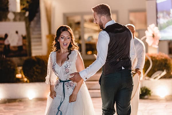 fairy-tale-summer-wedding-athens-colorful-flowers_27