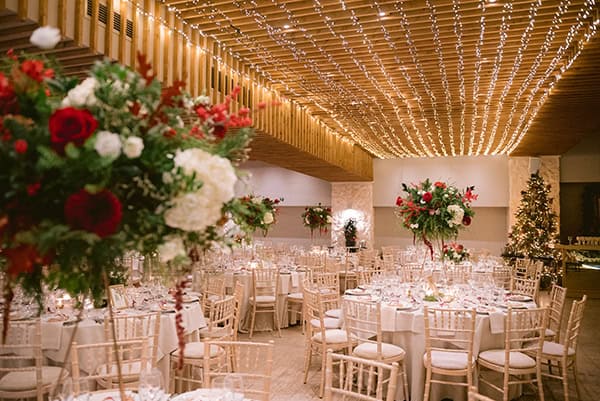 festive-winter-wedding-ktima-orizontes-christmas-mood_16
