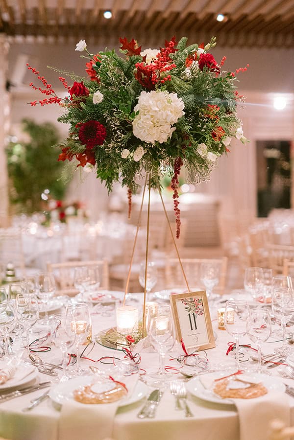 festive-winter-wedding-ktima-orizontes-christmas-mood_17