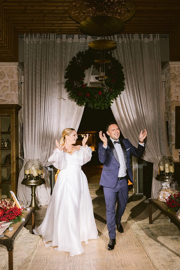 festive-winter-wedding-ktima-orizontes-christmas-mood_40