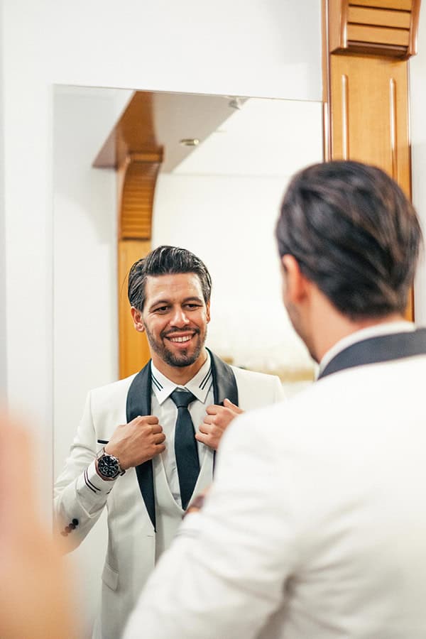 lovely-fall-wedding-giannitsa-white-florals_11