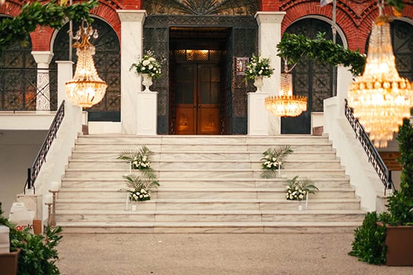 lovely-fall-wedding-giannitsa-white-florals_11x