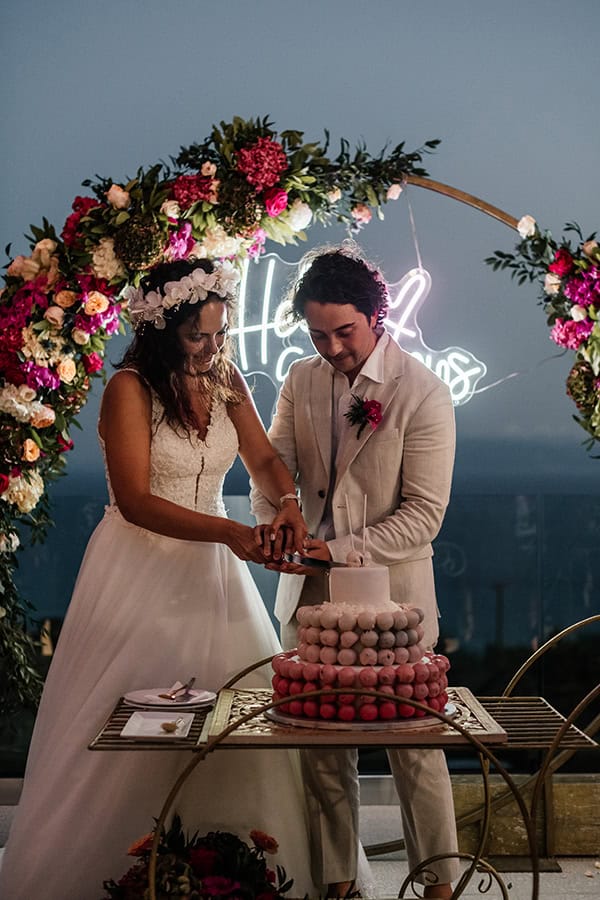 lovely-summer-wedding-kefalonia-fucshia-bougainvillea_26