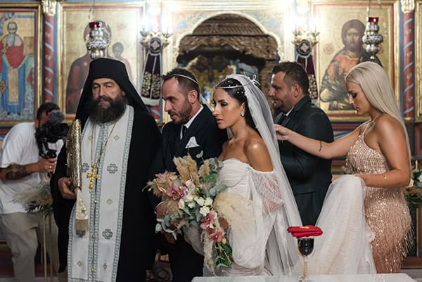 lovely-summer-wedding-larisa-pampas-grass_14z