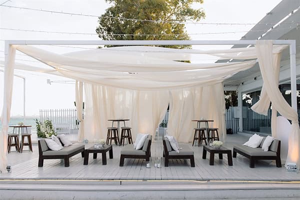 minimal-chic-destination-wedding-galu-seaside-yellow-hues_05