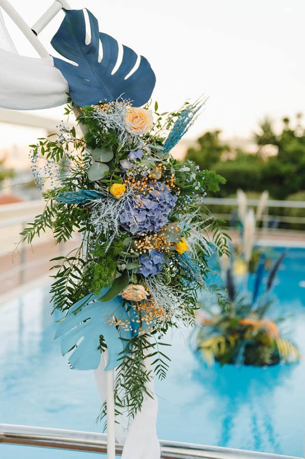 modern-summer-wedding-ktima-aperanto-galazio_05x