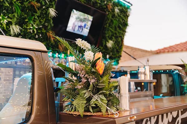 modern-summer-wedding-ktima-aperanto-galazio_12