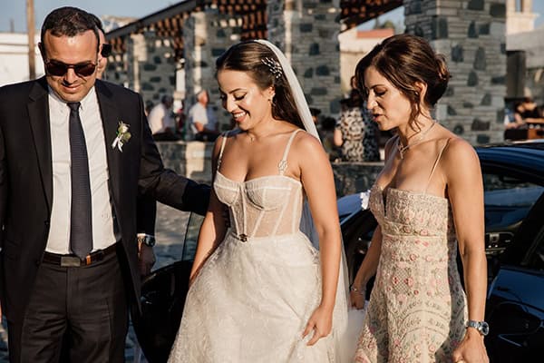 modern-summer-wedding-lapatsa-countryside-venue_17