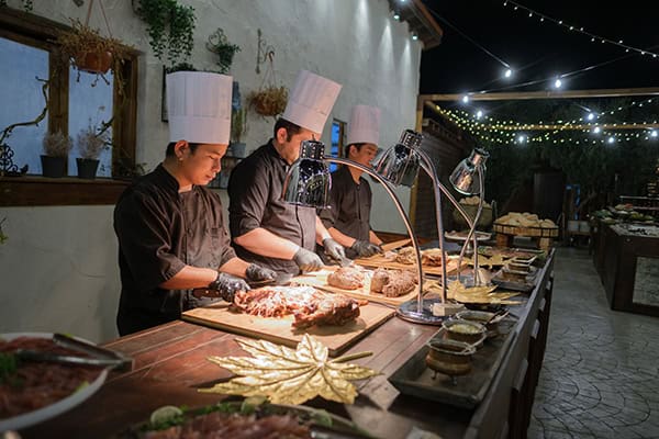 modern-summer-wedding-lapatsa-countryside-venue_33