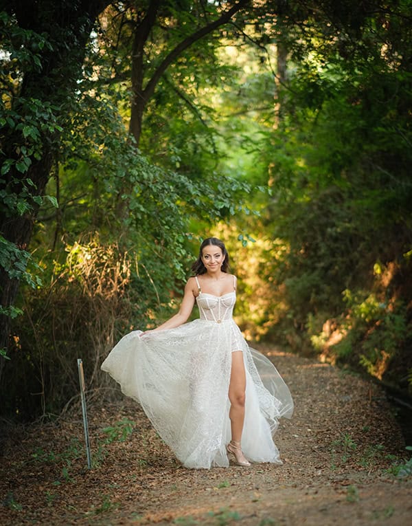 modern-summer-wedding-lapatsa-countryside-venue_38