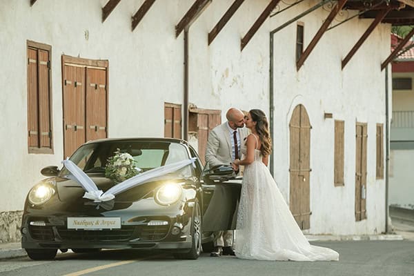 modern-summer-wedding-lapatsa-countryside-venue_42