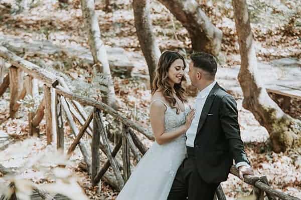 romantic-fall-wedding-kilkis-roses-pastel-hues_01z