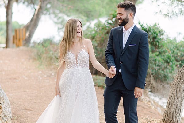 Ρομαντικός φθινοπωρινός γάμος με λουλούδια του αγρού | Εριφύλη & Κωσταντίνος