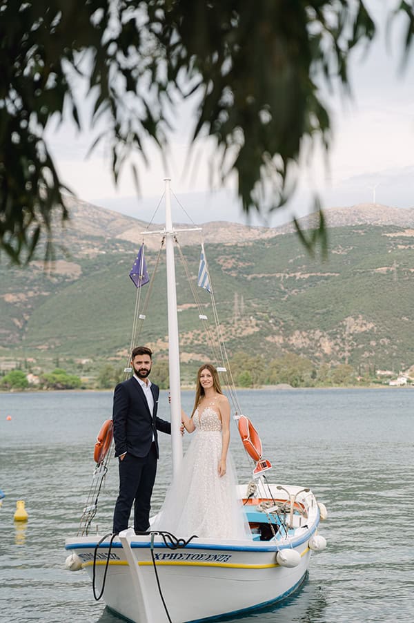 romantic-fall-wedding-wild-flowers_02z