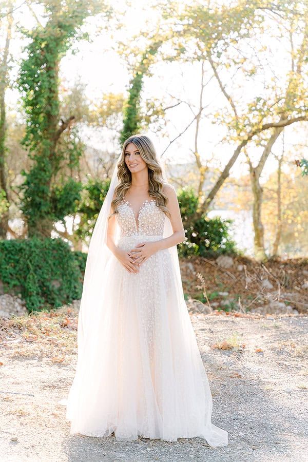 romantic-fall-wedding-wild-flowers_07w