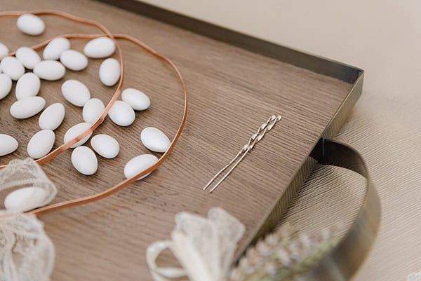 romantic-fall-wedding-wild-flowers_17z