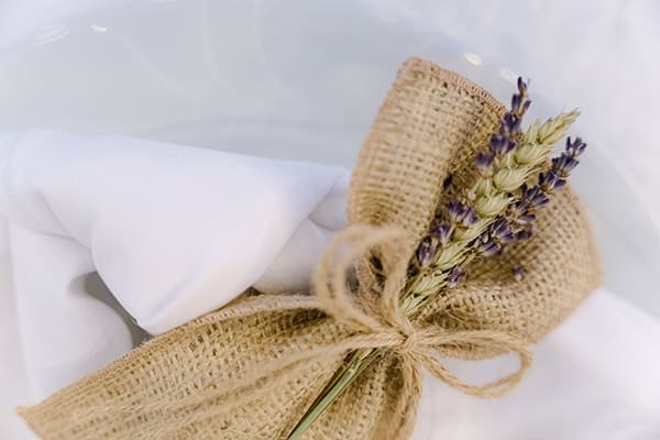 romantic-fall-wedding-wild-flowers_27