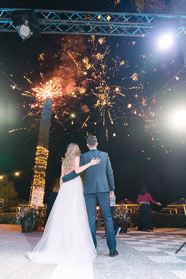 romantic-fall-wedding-wild-flowers_37