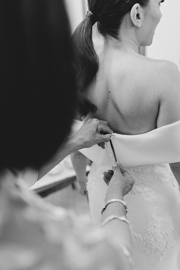 romantic-summer-wedding-alsos-nimfon-white-flowers_05