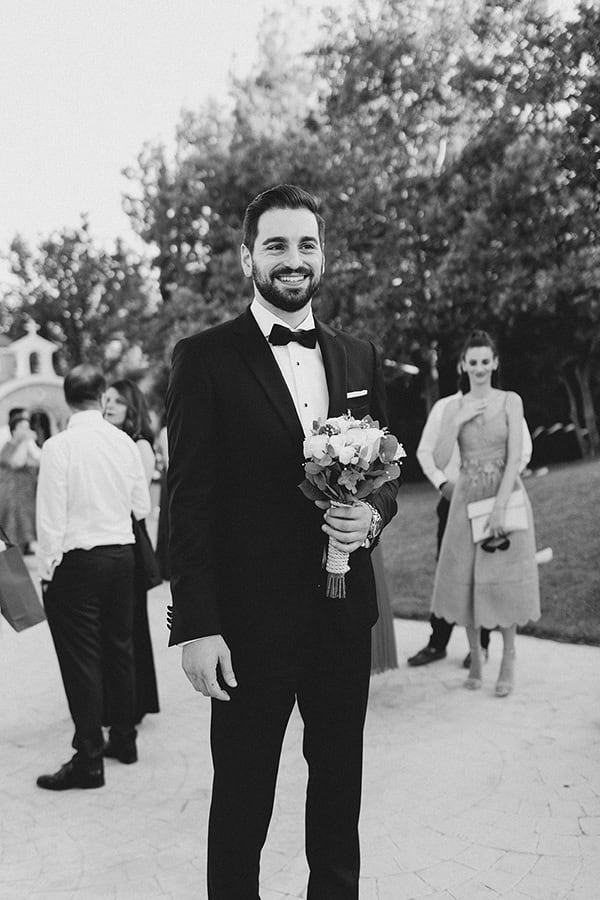 romantic-summer-wedding-alsos-nimfon-white-flowers_08