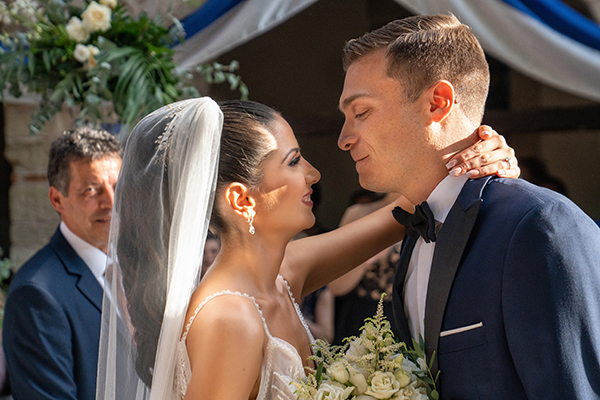 romantic-summer-wedding-kozani-gold-details_18