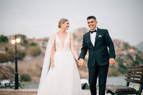 romantic-summer-wedding-lesvos-whites-flowers_05t