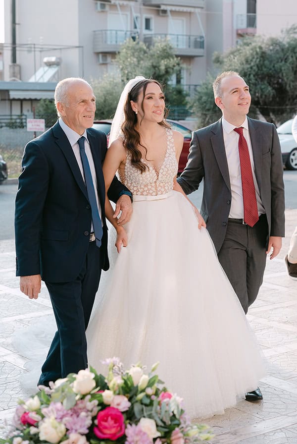 romantic-summer-wedding-patras-fucshia-roses_21