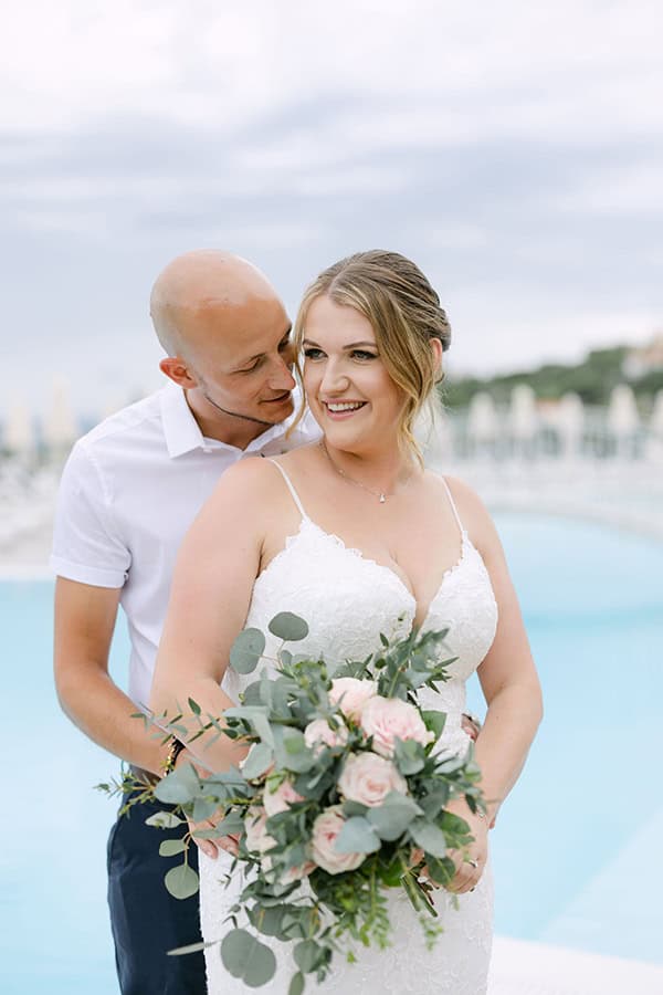 romantic-wedding-kefalonia-roses-light-pink-tones_02