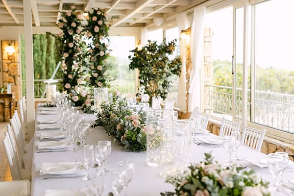 romantic-wedding-kefalonia-roses-light-pink-tones_17