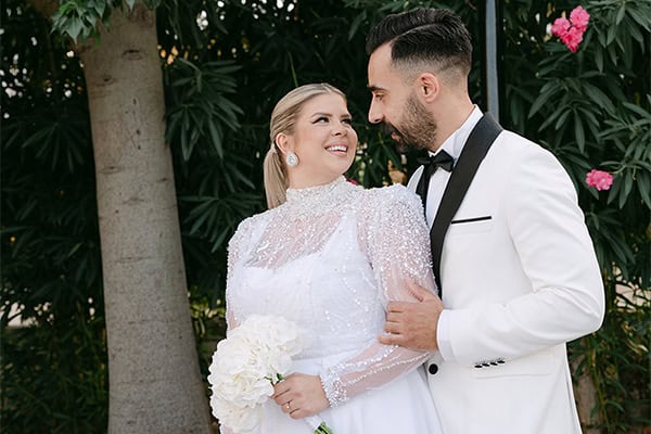 Ρομαντικός γάμος στην Πάτρα με all white λουλούδια | Κατερίνα & Χρήστος