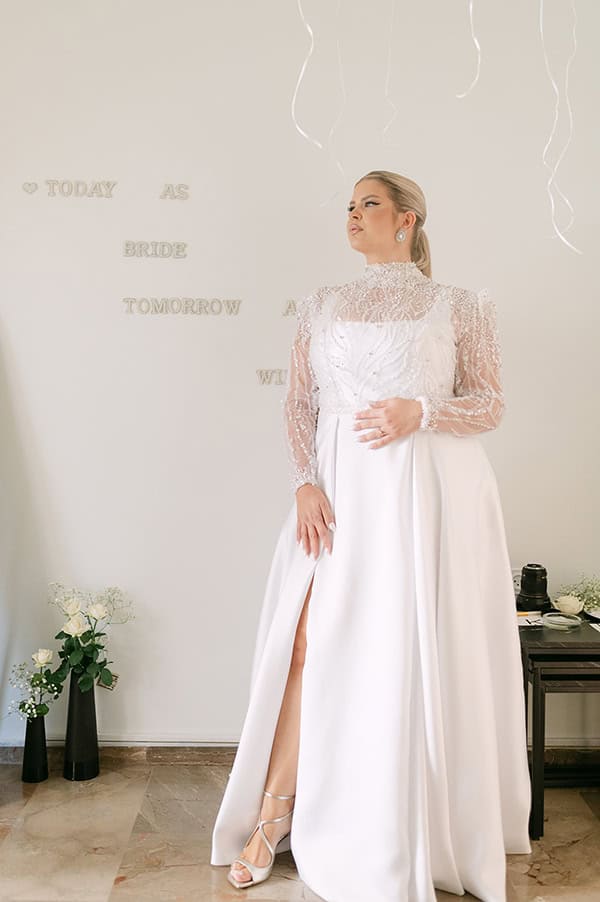 romantic-wedding-patras-all-white-flowers_01z