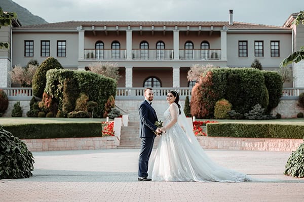 spring-wedding-kavala-peach-roses_03