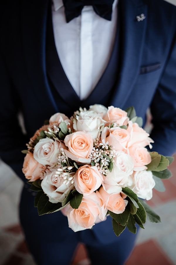 spring-wedding-kavala-peach-roses_12