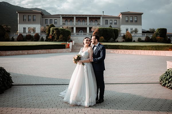 spring-wedding-kavala-peach-roses_17