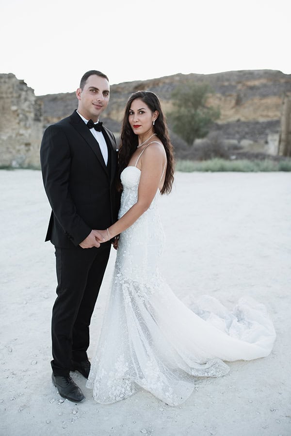 spring-wedding-nicosia-white-florals-romantc-mood_01