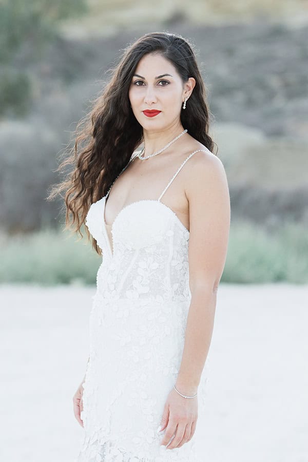 spring-wedding-nicosia-white-florals-romantc-mood_03