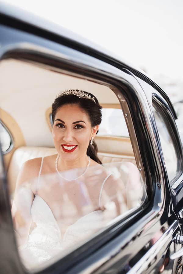 spring-wedding-nicosia-white-florals-romantc-mood_10
